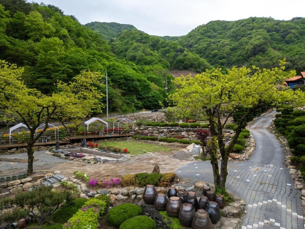 Hadong Hanok Pension The Better Day Exterior foto